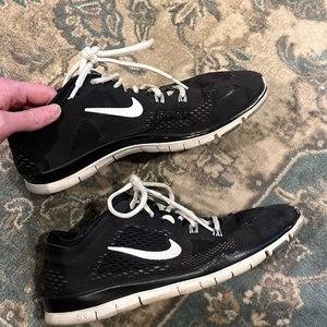 Women’s Nike shoes